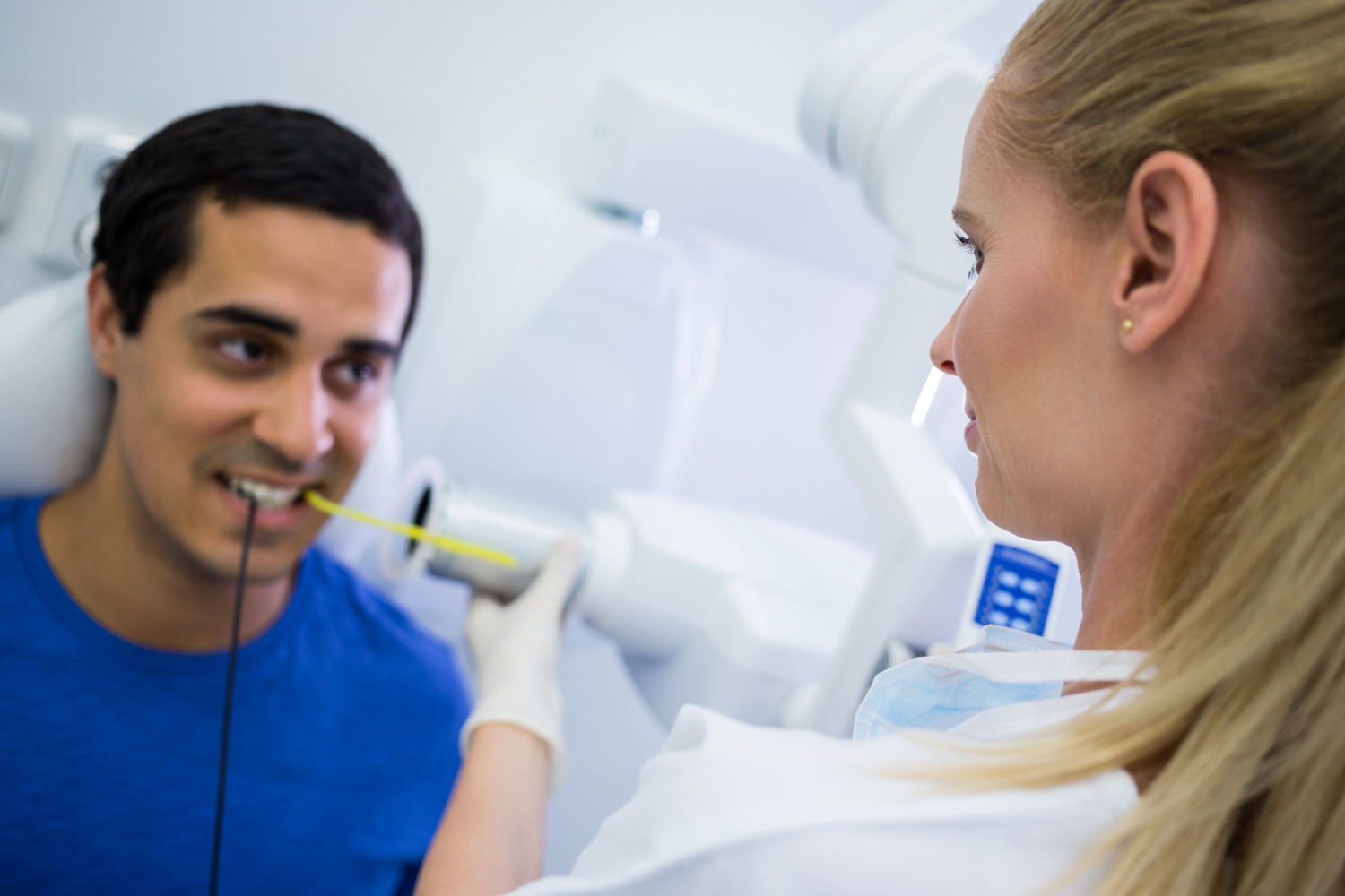 Choosing the best Dentist for Wisdom Tooth Removal in Newport Beach